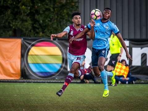 9855_Photos_by_loopii