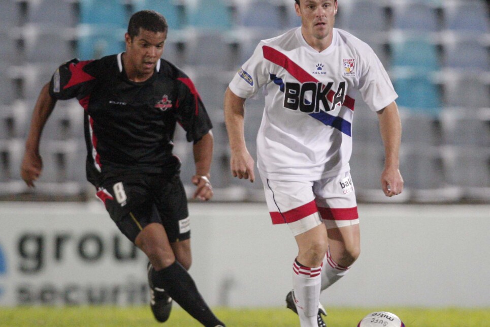 Chris_Bedzo_-_Mark_Robertson_01