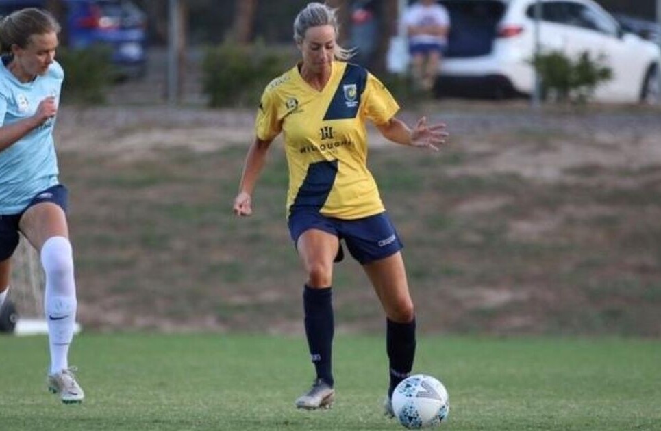 FROM-FOOTBALLER-TO-BAKER-1