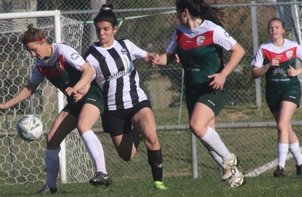 FROM-FOOTBALLER-TO-BAKER-28