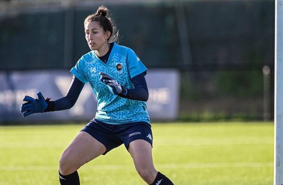 FROM-FOOTBALLER-TO-BAKER-3