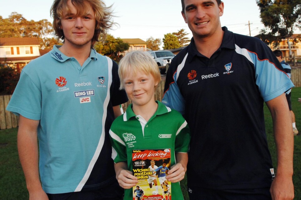 Forest_Ranger_Junior_with_Sydney_FC_players
