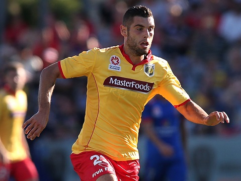 GOSFORD, AUSTRALIA - FEBRUARY 28:  Tomislav Uskok of the Mariners controls the ball during the round 21 A-League match between the Central Coast Mariners and the Newcastle Jets at Central Coast Stadium on February 28, 2016 in Gosford, Australia.  (Photo by Tony Feder/Getty Images)