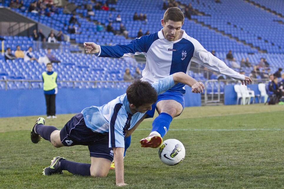 Olympic_v_Marconi_20120909_0073