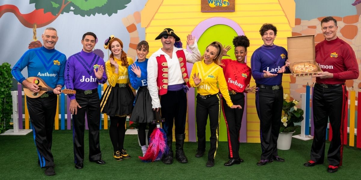 The Wiggles to entertain bumper football crowd at Stadium Australia ...