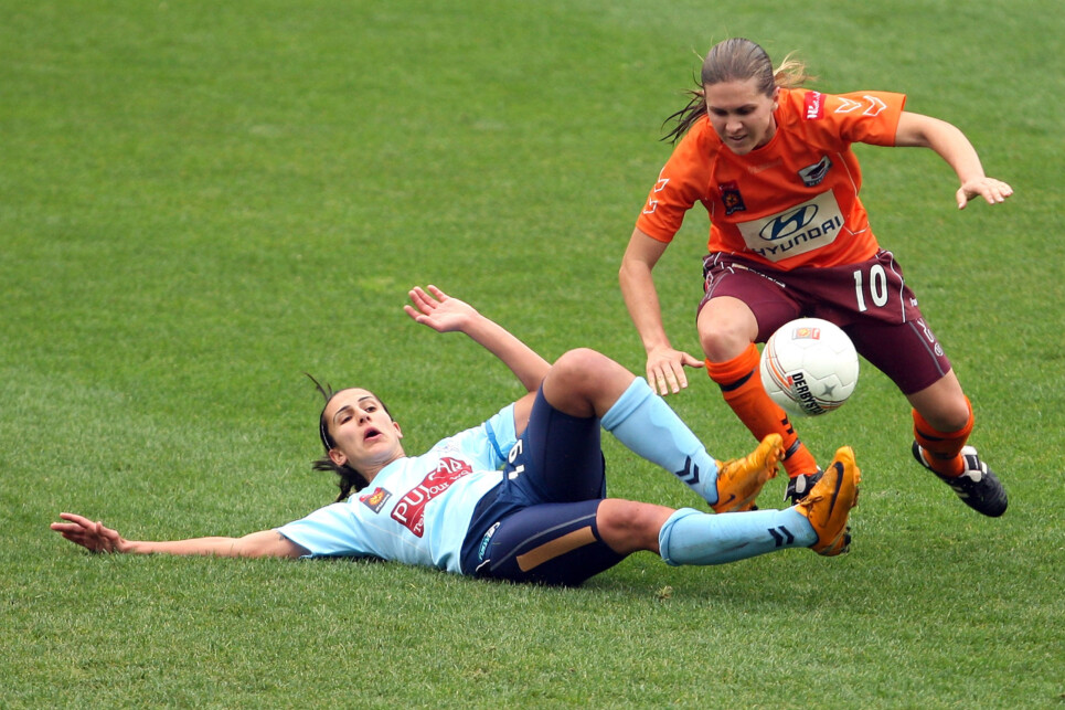 SYDNEY, AUSTRALIA - OCTOBER 25:  Leena Khamis of Sydney FC tackles Lara Harch of the Roar during the round four W-League match between Sydney FC and the Brisbane Roar at Sydney Football Stadium on October 25, 2009 in Sydney, Australia.  (Photo by Mark Kolbe/Getty Images)